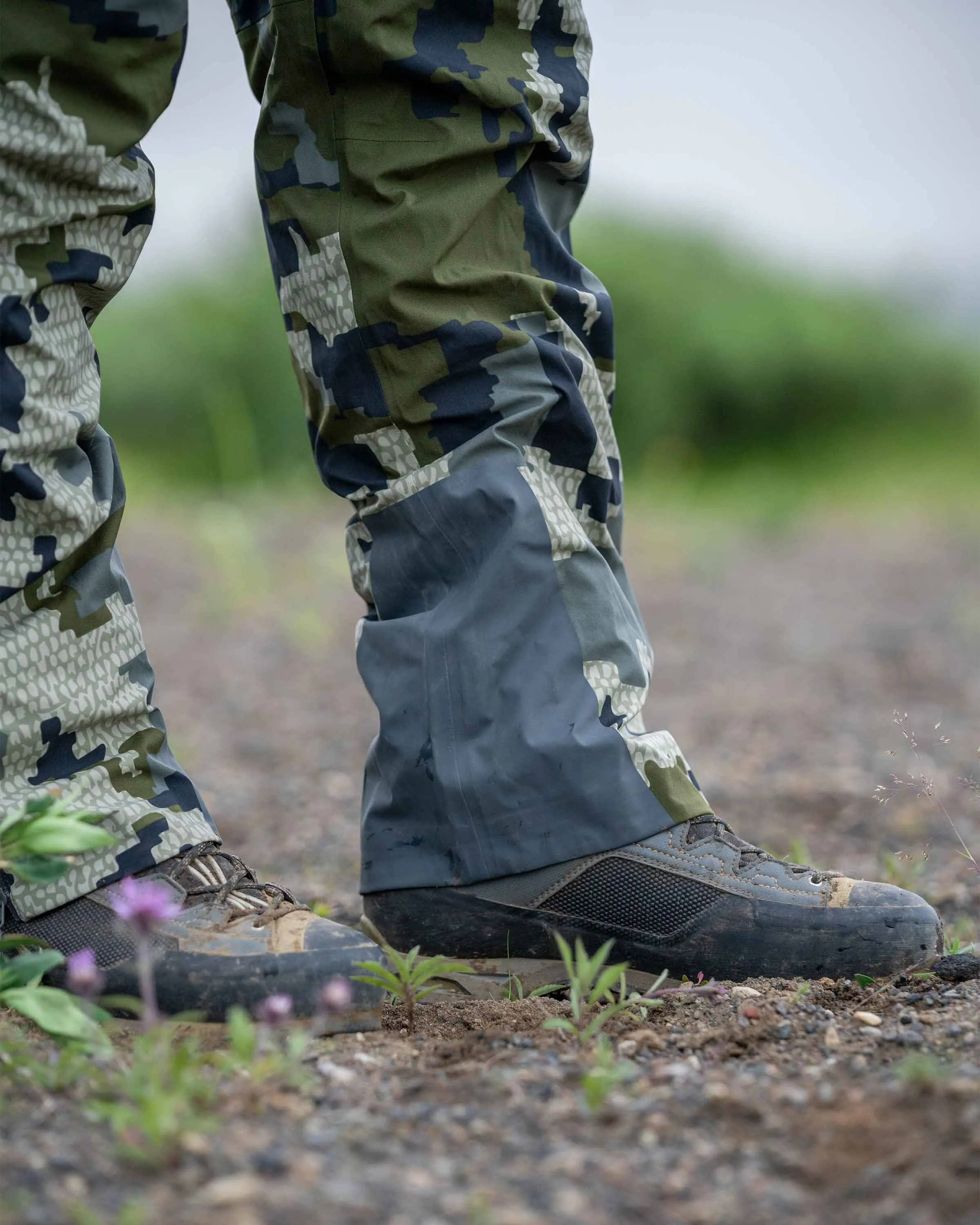 Chugach TR Rain Pant | Gunmetal