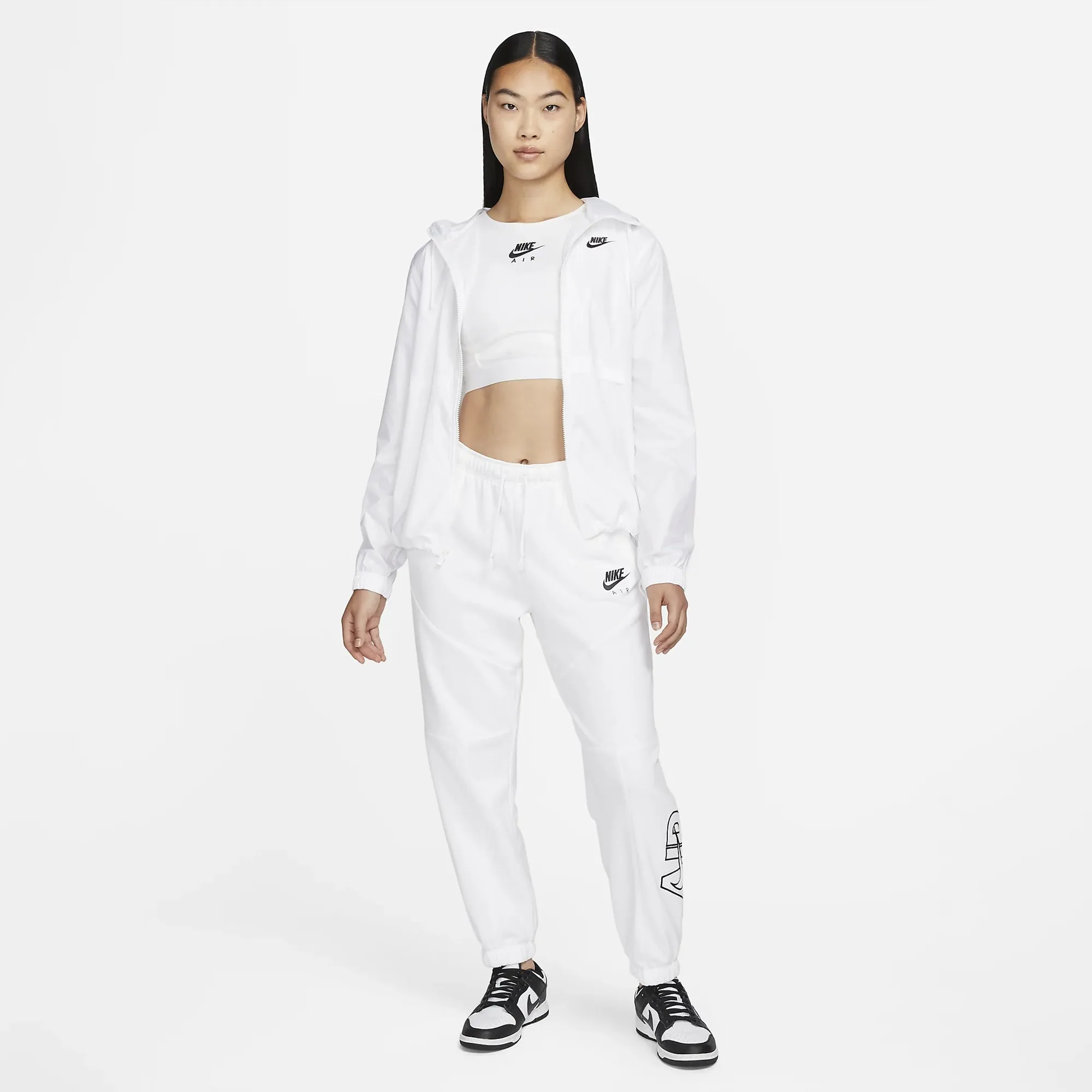 Nike | WMN'S SPORTSWEAR ESSENTIAL REPEL  { WHITE/BLACK