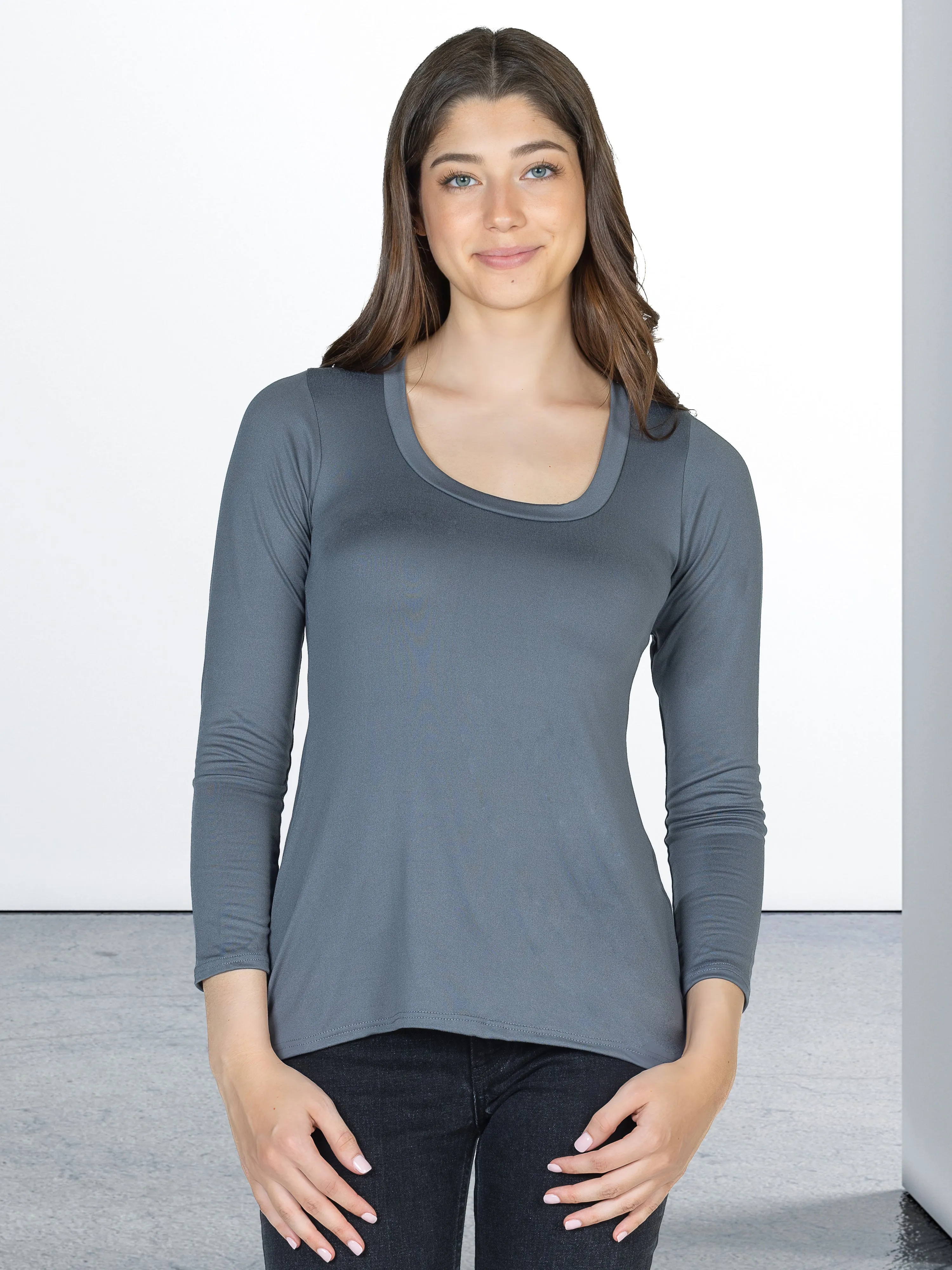 Solid Long Sleeve Scoop Neck Womens Tee