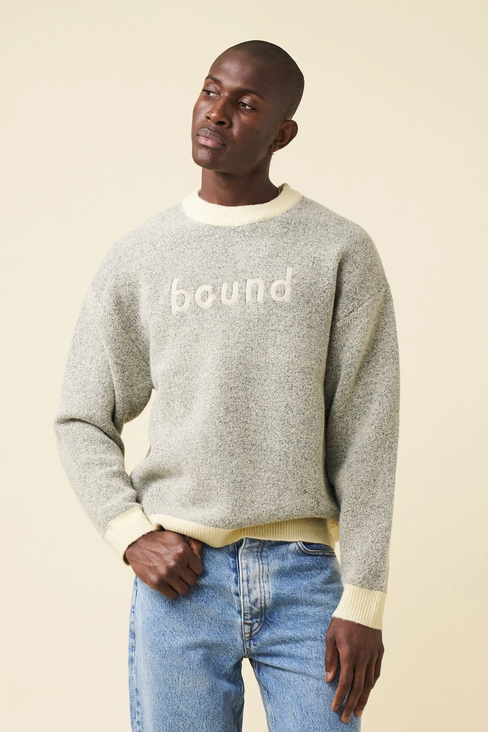 WOOL EMBROIDERED KNIT SWEATER