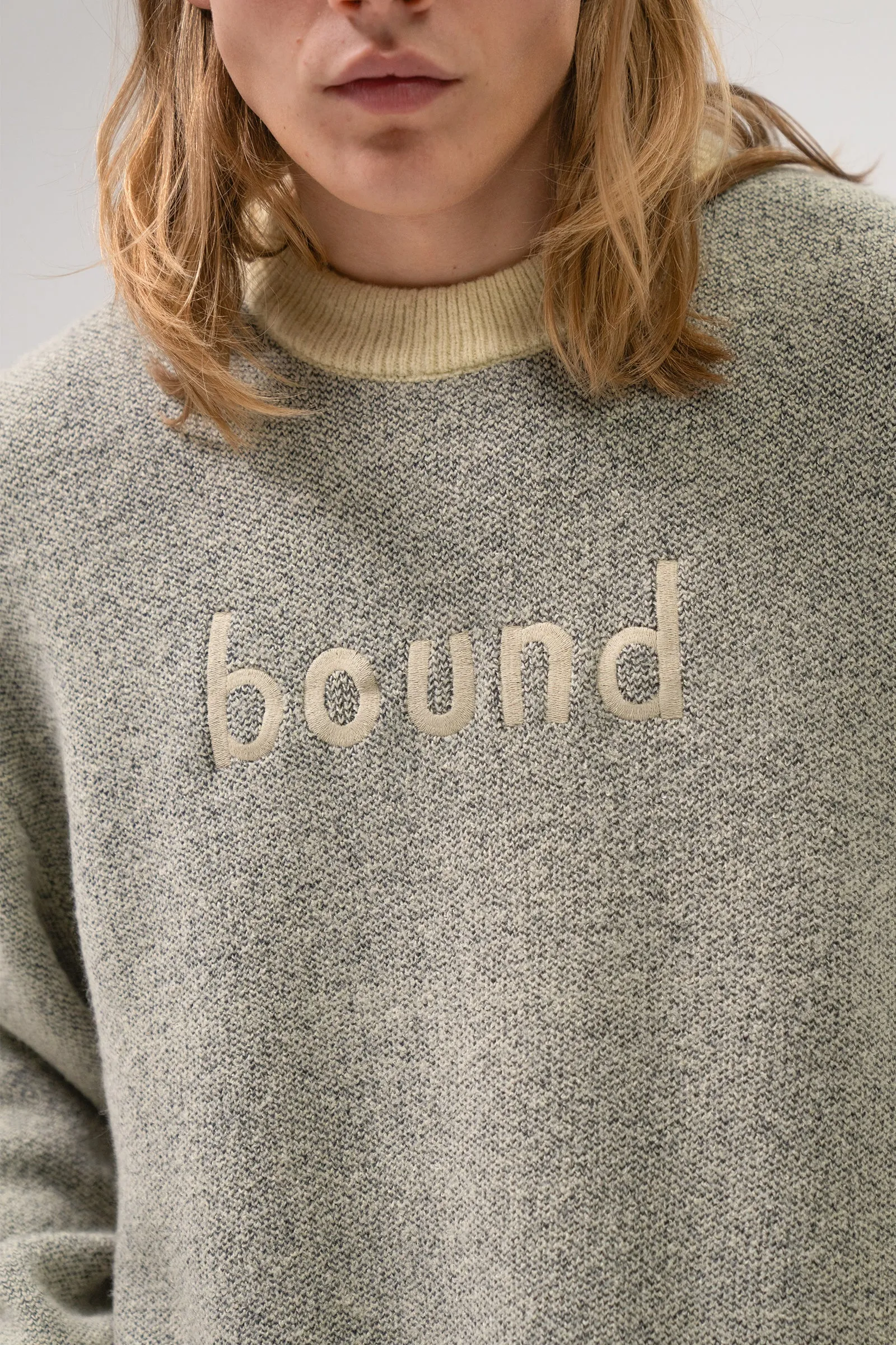 WOOL EMBROIDERED KNIT SWEATER